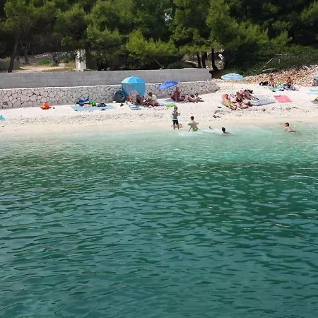 Anaivana Διαμέρισμα Τρογκίρ