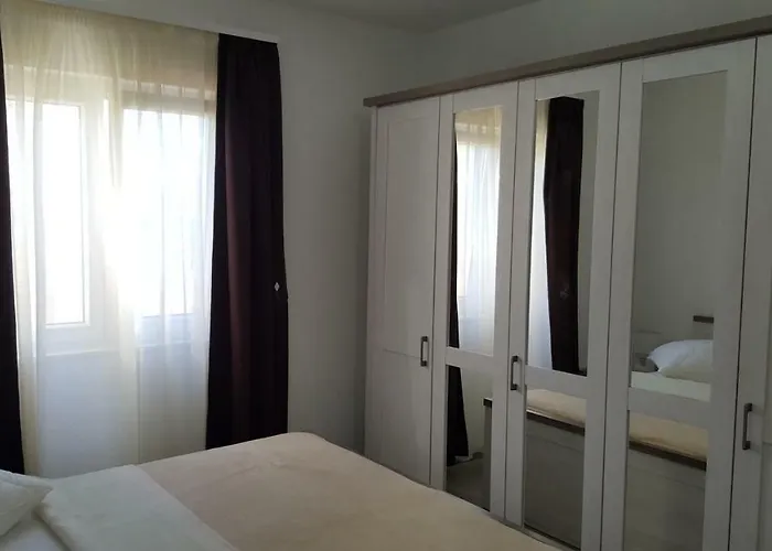 Anaivana טרוגיר