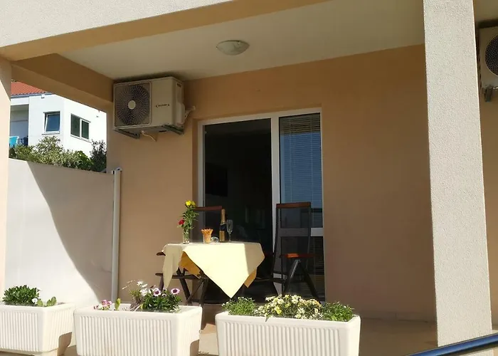 דירה Anaivana טרוגיר